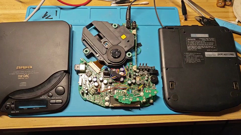 索尼随身听不通电维修图解